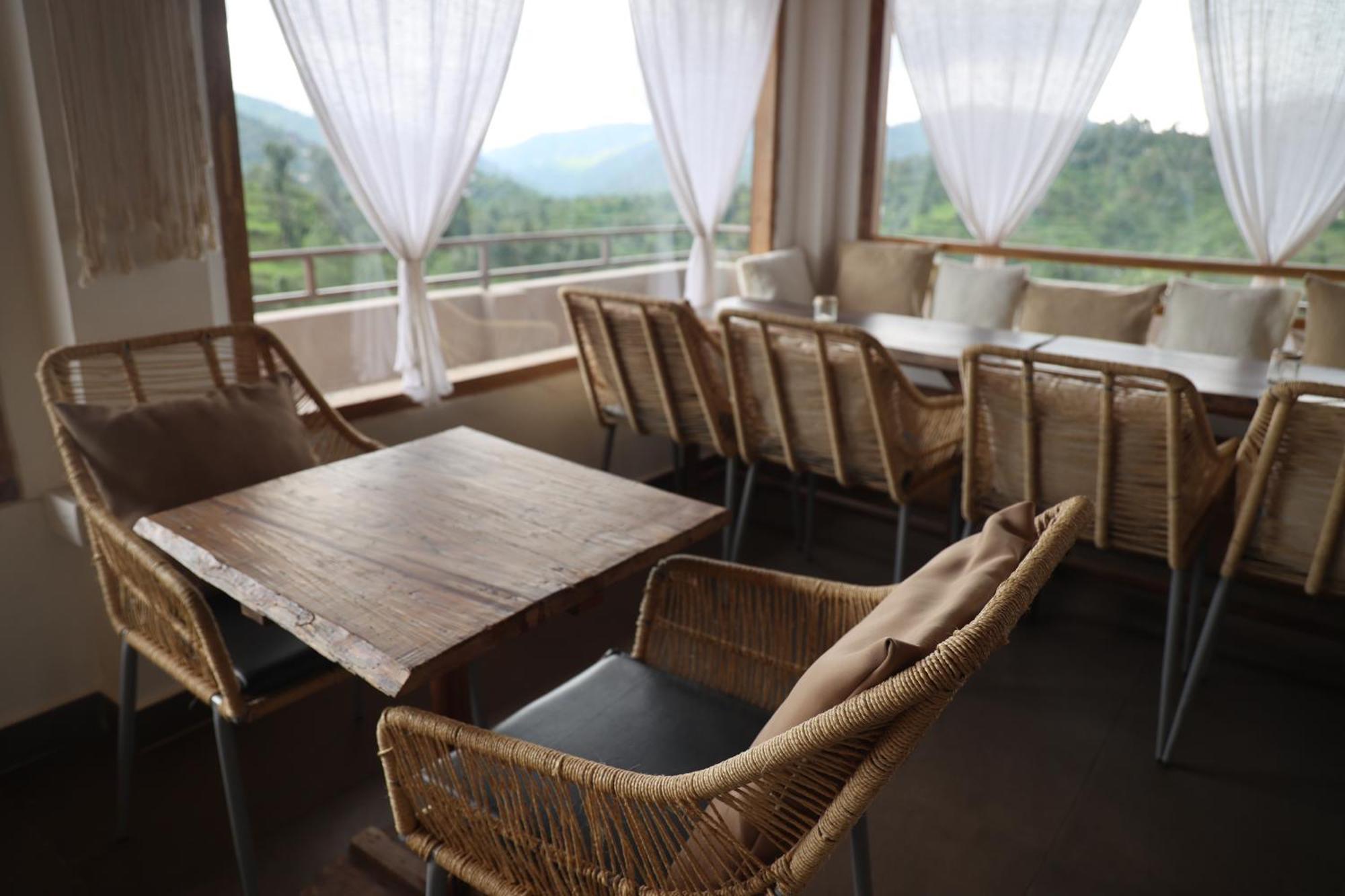 Exstasy Stays - Bathtub Rooms & Cafe - Your Romantic & Cozy Getaway - Thhpsociety - Mukteshwar Exterior foto